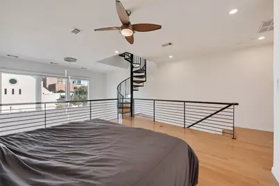 959 W Bluff Street #105, Fort Worth, TX 76102 - Photo 11