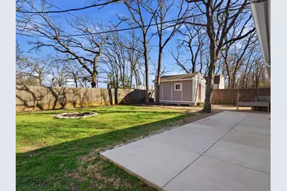 904 Red Oak Street, Azle, TX 76020 - Photo 33