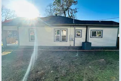 1408 E Houston Street, Tyler, TX 75702 - Photo 13