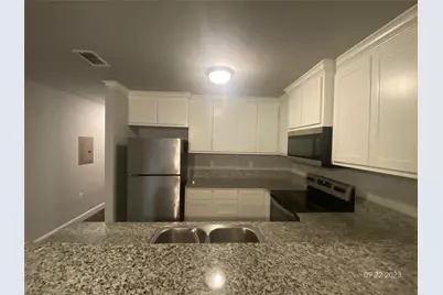 561 S Second, Stephenville, TX 76401 - Photo 11