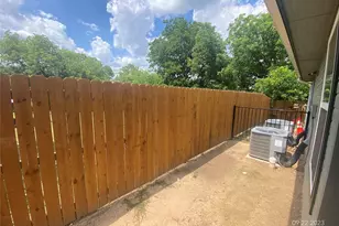 561 S 2nd, Stephenville, TX 76401 - Photo 27