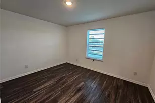 5113 Avenue G, Fort Worth, TX 76105 - Photo 7