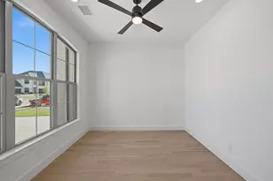 611 Mayfair Ln, Frisco, TX 75033 - Photo 5