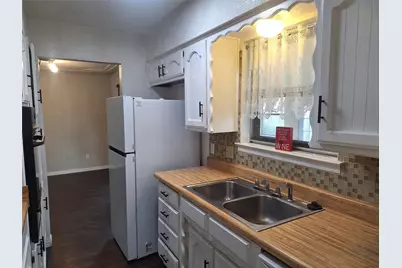 6917 Bennington Drive, Watauga, TX 76148 - Photo 7