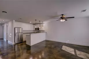 402 Garrett Ct, Stephenville, TX 76401 - Photo 7