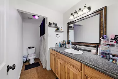 201 Ross Avenue, Denison, TX 75020 - Photo 17