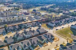 2105 Paxton Way, Denton, TX 76209 - Photo 33