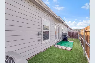 2105 Paxton Way, Denton, TX 76209 - Photo 29