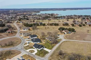 170 Half Moon Way, Bridgeport, TX 76426 - Photo 25