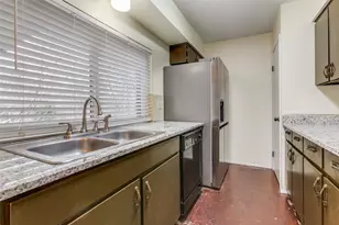 1462 Bay Shore Dr, Garland, TX 75040 - Photo 11