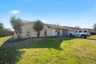 4057 Charter Dr, Garland, TX 75043 - Photo 3