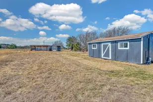 557 County Rd 2560, Walnut Springs, TX 76690 - Photo 29