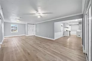 1203 Southmoor Dr, Arlington, TX 76010 - Photo 5