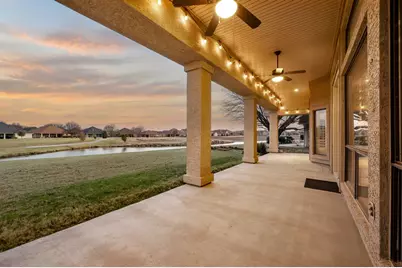 9317 Grandview Drive, Denton, TX 76207 - Photo 5