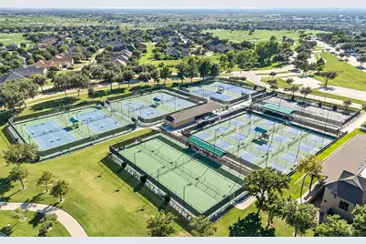 9317 Grandview Drive, Denton, TX 76207 - Photo 37