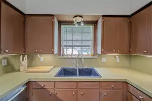 1406 Churchill Dr, Denton, TX 76209 - Photo 11