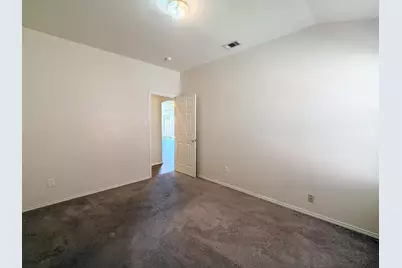 5353 Freestone Drive, Grand Prairie, TX 75052 - Photo 31