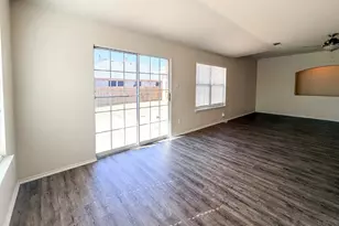 5353 Freestone Dr, Grand Prairie, TX 75052 - Photo 15