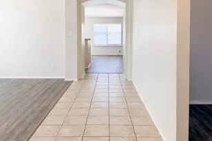 5353 Freestone Dr, Grand Prairie, TX 75052 - Photo 5