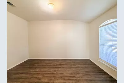 5353 Freestone Drive, Grand Prairie, TX 75052 - Photo 7