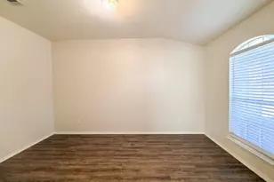 5353 Freestone Dr, Grand Prairie, TX 75052 - Photo 7