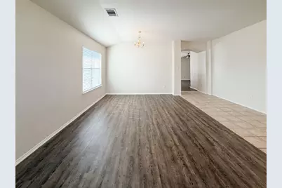 5353 Freestone Drive, Grand Prairie, TX 75052 - Photo 9