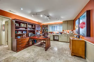 10626 Cox Ln, Dallas, TX 75229 - Photo 13