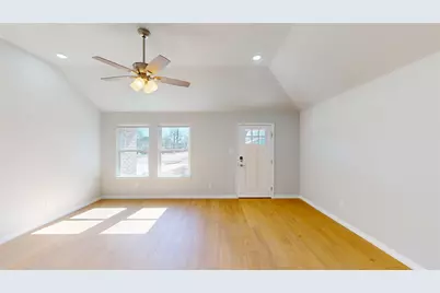 707 Cedar Street, Cleburne, TX 76031 - Photo 5