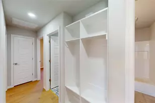 707 Cedar St, Cleburne, TX 76031 - Photo 27