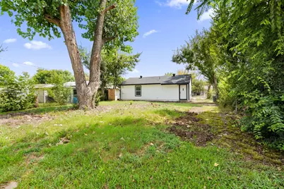 8217 Goldfield Drive, Dallas, TX 75217 - Photo 9