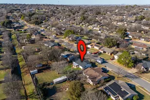 529 Ann Lois Ln, Burleson, TX 76028 - Photo 27