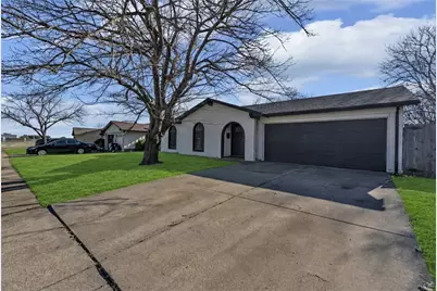 529 Ann Lois Lane, Burleson, TX 76028 - Photo 1