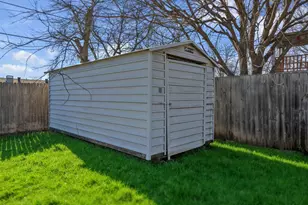 529 Ann Lois Ln, Burleson, TX 76028 - Photo 21