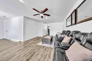 529 Ann Lois Ln, Burleson, TX 76028 - Photo 9