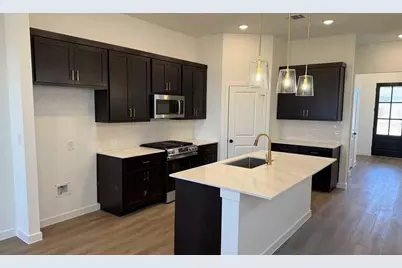 5933 Laurel Lake Lane, Pilot Point, TX 76258 - Photo 15