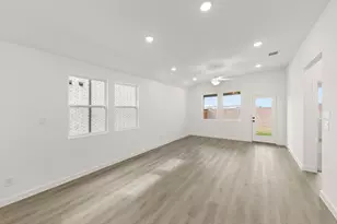 5933 Laurel Lk Ln, Pilot Point, TX 76258 - Photo 13