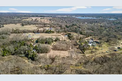 000 Lance, Eustace, TX 75124 - Photo 9