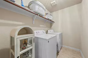 2988 Peyton Brook Dr, Fort Worth, TX 76137 - Photo 37