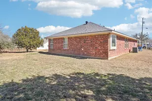 2406 San Gabriel Dr, Granbury, TX 76048 - Photo 21