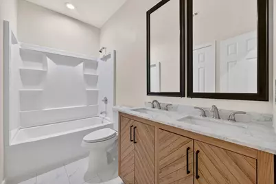 2112 W 13th Avenue, Corsicana, TX 75110 - Photo 23