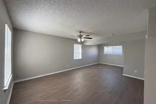 3907 Emerald Dr, Mesquite, TX 75150 - Photo 3