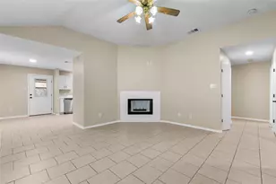 1035 N Ravinia Dr, Dallas, TX 75211 - Photo 5