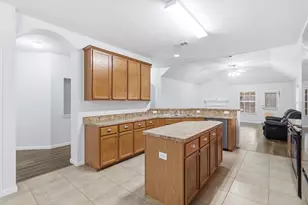 5501 Balmorhea Dr, Denton, TX 76226 - Photo 9