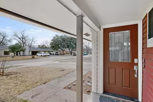 11317 Carissa Dr, Dallas, TX 75218 - Photo 3