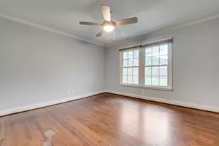 9520 Ash Creek Dr, Dallas, TX 75228 - Photo 17