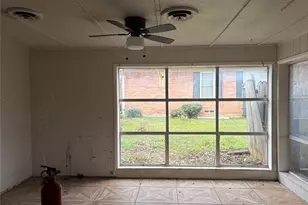 1514 Westwood Dr, Irving, TX 75060 - Photo 3