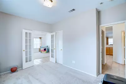 1107 Deer Valley Lane, Arlington, TX 76001 - Photo 13