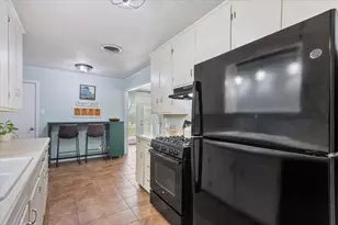 1700 Rambler Dr, Waco, TX 76710 - Photo 13