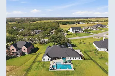 7754 Barber Ranch Road, Benbrook, TX 76126 - Photo 37