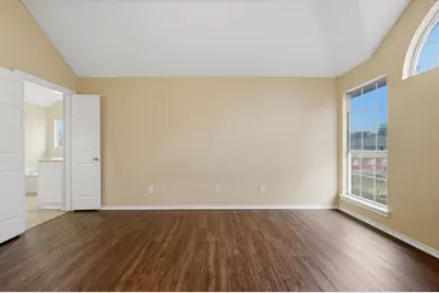 2116 Montclair Lane, Lewisville, TX 75067 - Photo 23